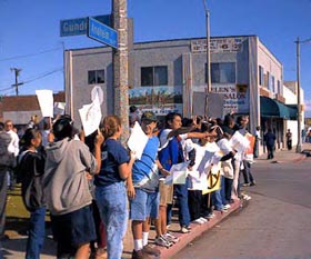 peach march Pain Violence